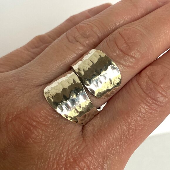 Sterling Silver 925 Modernist Hammered 1" Wide Tapered Bypass Band Ring Size 7 - Picture 3 of 16